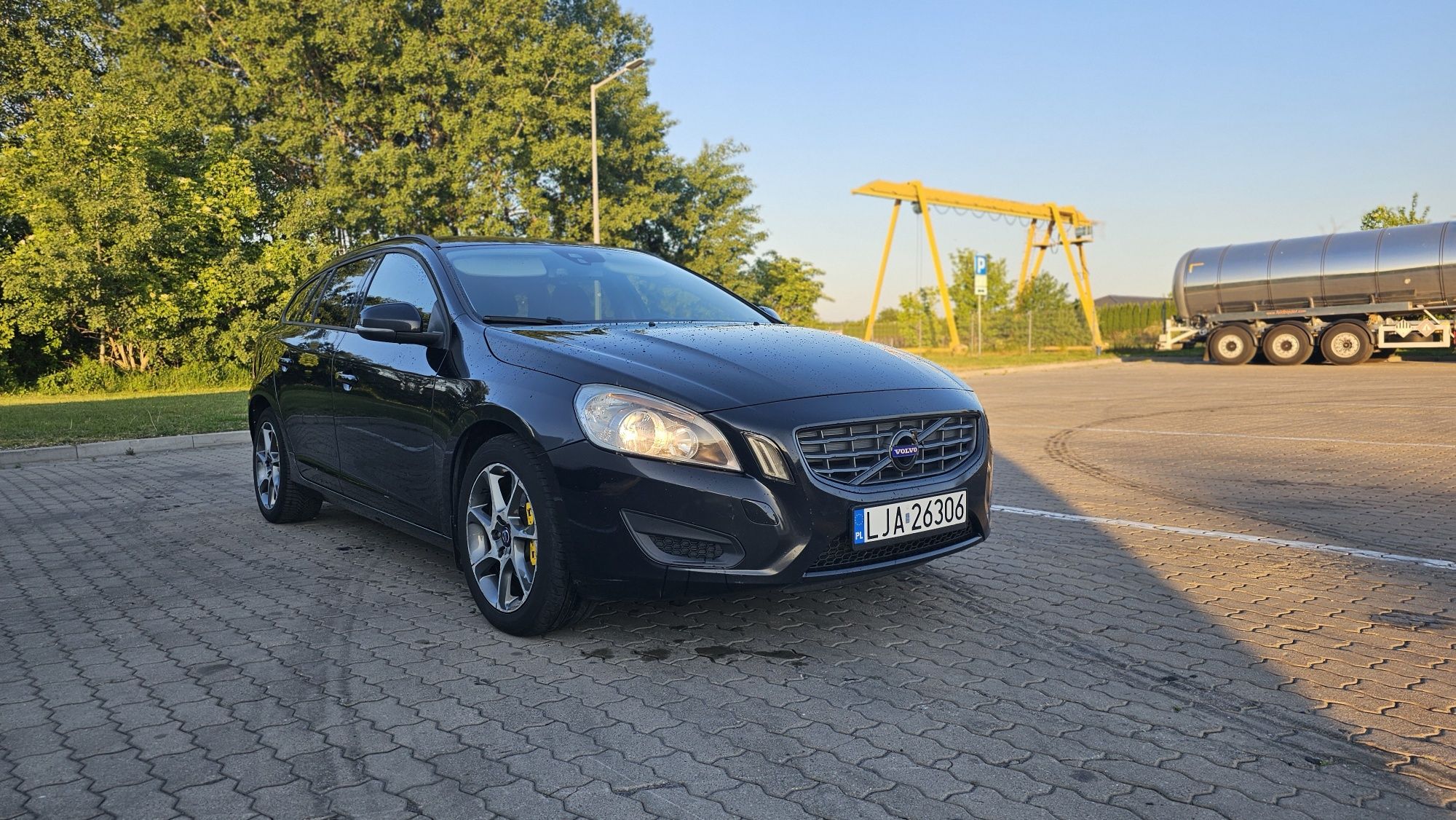 Sprzedam Volvo V60 1.6 D