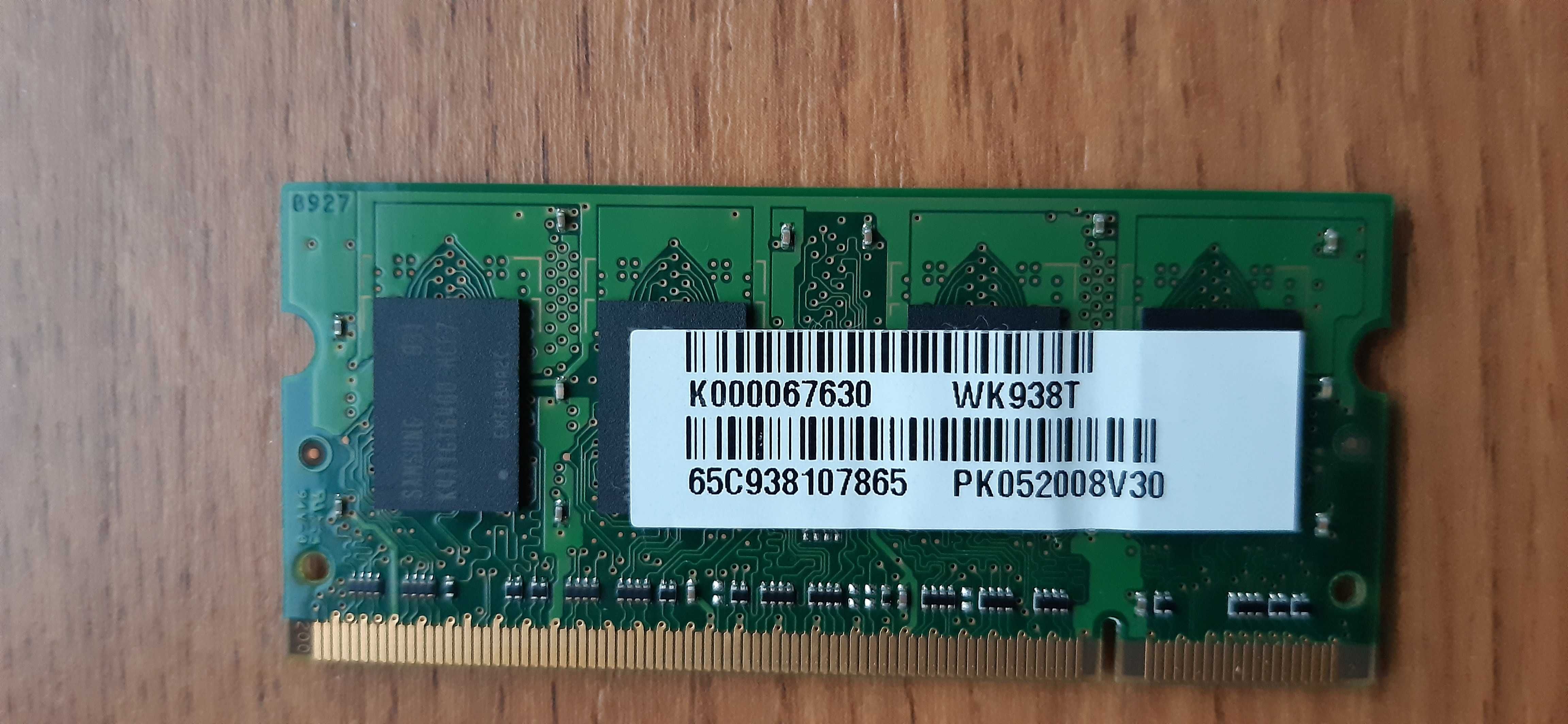 Pamięć RAM DDR2 Samsung M470T2864QZ3-CF7 1 GB