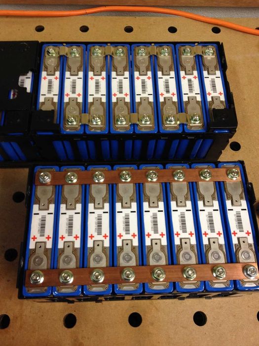 Разбор ячейки GS Li-ion Yuasa 40ah LEV40