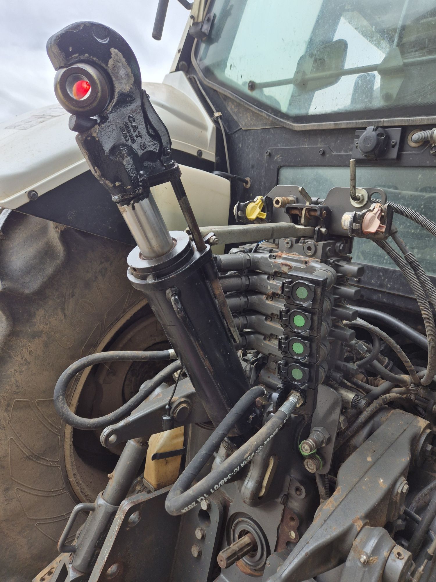 Trator valtra T183 direct