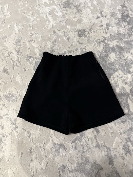 Теплі стильні шорти