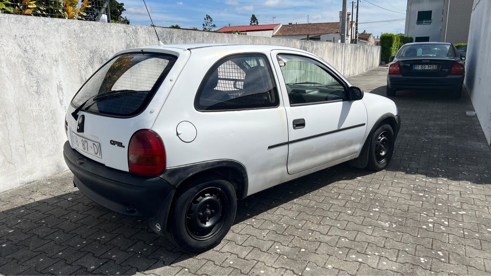 Opel corsa 1.5d.