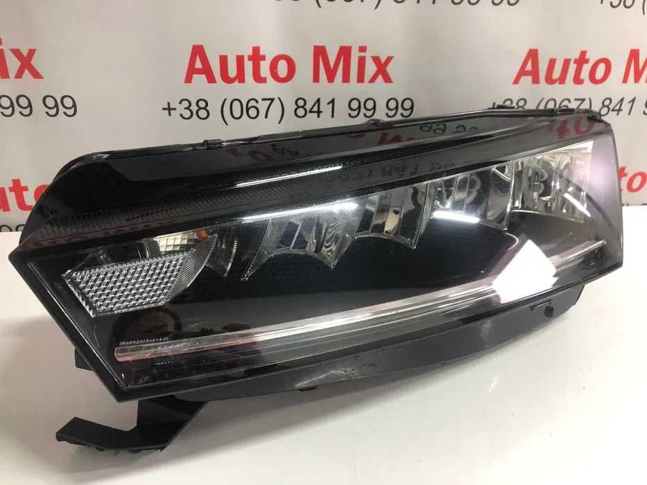 Skoda Octavia 4 5E4941015 5E4941016 фари