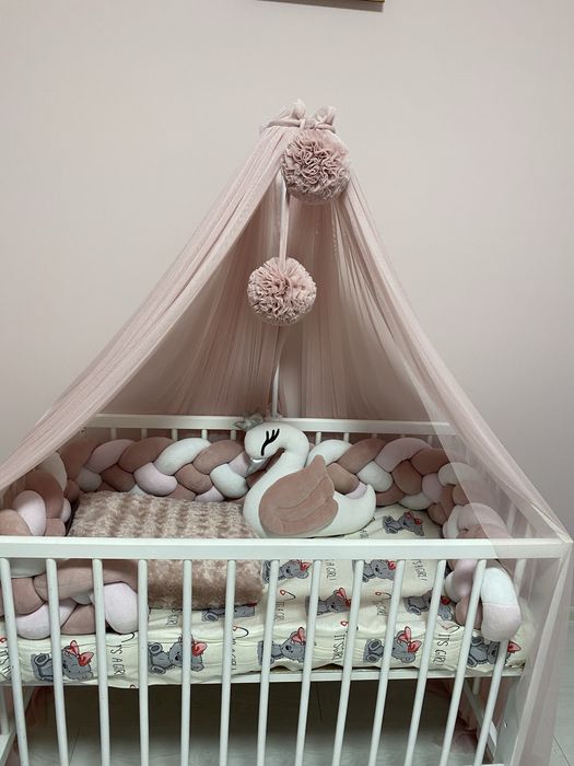 Набір в ліжечко бортики і балдахін