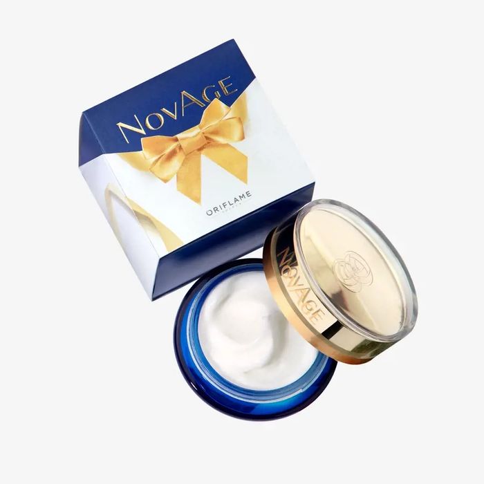 Intensywnie regenerująca maseczka na noc NovAge Intense Skin Recharge