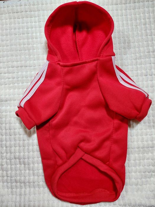 Ubranko dla małego piesek lub kotka