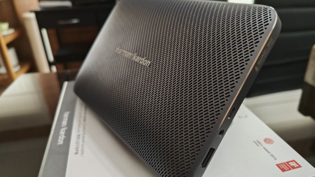 Coluna bluetooth Harman Kardon Esquire 2