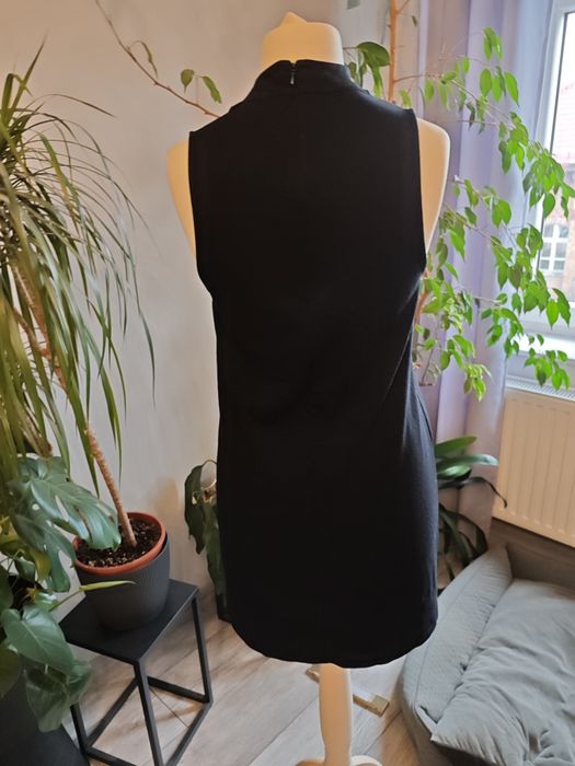 Czarna sukienka Zara pod szyją pasek weselna komunijna letnia retro