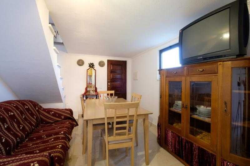 Apartamento T1 arrenda-se