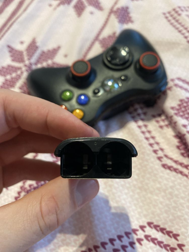 Pojemnik na baterie do pada Xbox 360 Czarny oryginał
