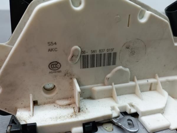 Fechadura / fecho porta frente esquerdo SEAT Ibiza IV (6J5, 6P1)