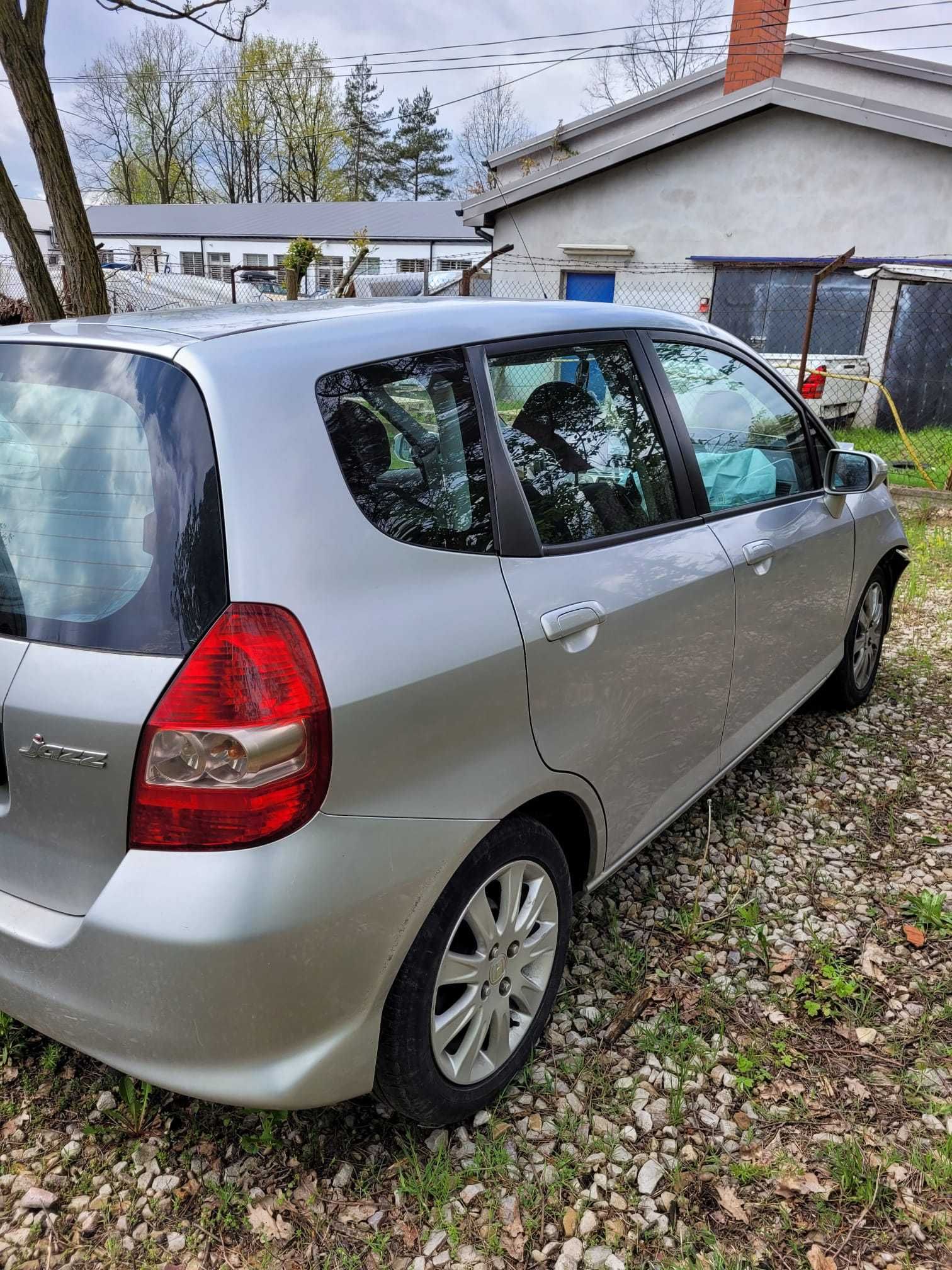 Honda Jaz rozbita 1.3 2006