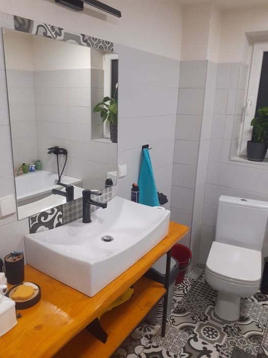 Tapetowanie malowanie malarz tapeciarz remonty