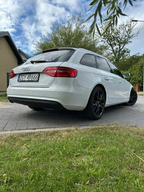 Audi A4 B8 Avant 2.0 TDI 2012 | LED | Tempomat | 18” ALU | Biała Perła