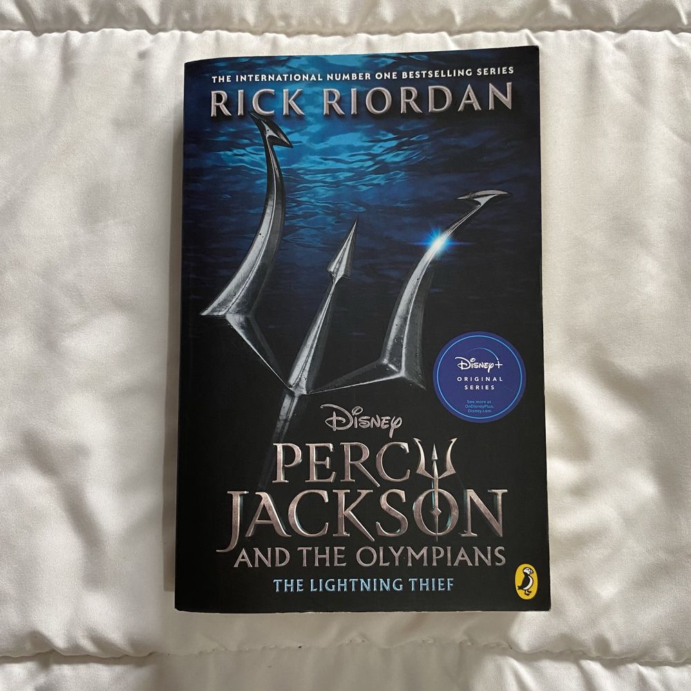 Livro «Percy Jackson – The Lightning Thief» de Rick Riordan
