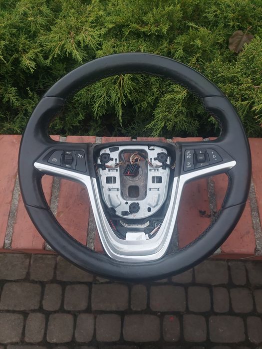 Kierownica Skórzana Grzana Opel Astra J lV Meriva B 133/510/25
