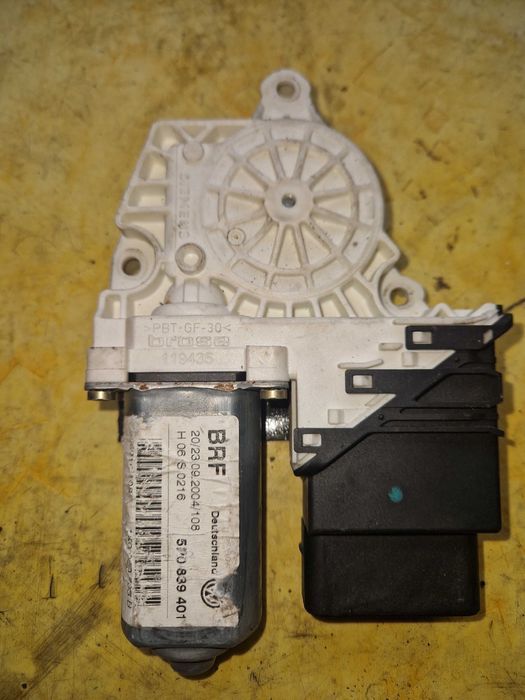 Silniczek podnoszenia szyby Seat Altea 5P0.839.401