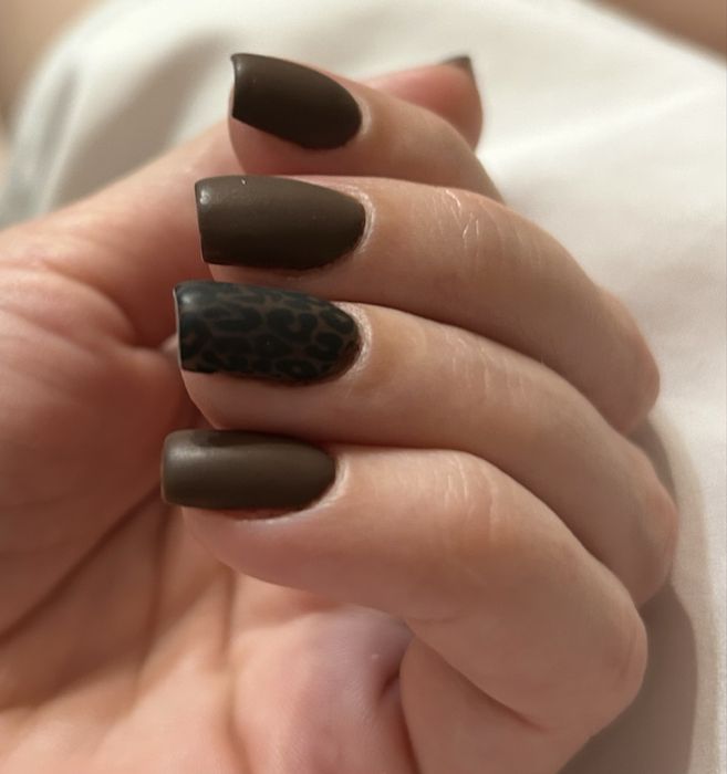 200 грн первый раз для отроботки дизайна.