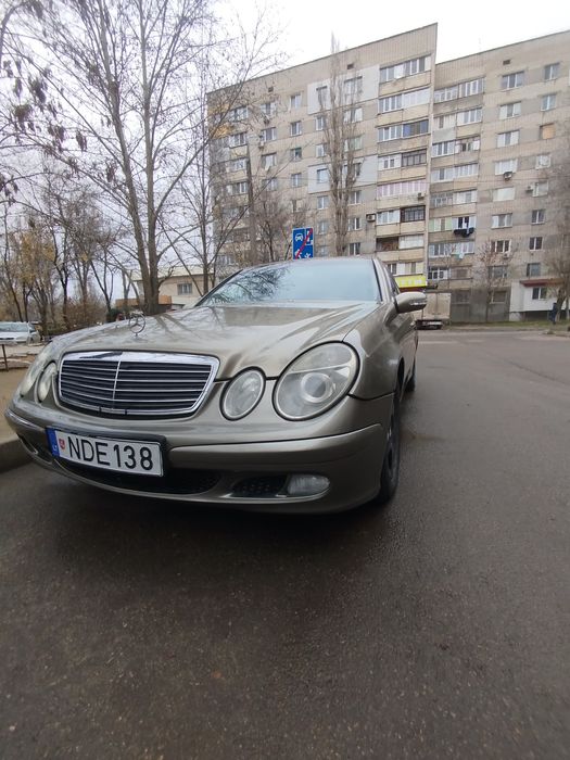 Мерседес 2.2 дизель автомат