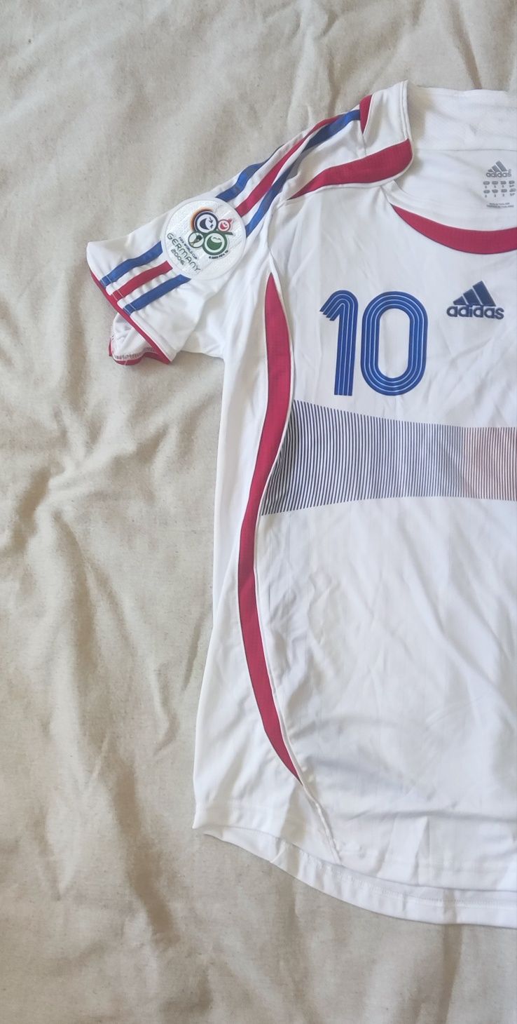 Camisola França Zidane #10 – Final Mundial 2006 – Retro Futebol