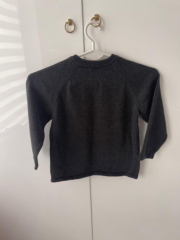 Sweter rozmiar 110 cm marki zara