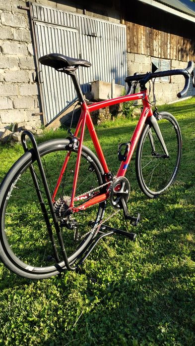 Rower Szosowy rama Fuji r. L 58cm Osprzęt Shimano 105 R7000 używany