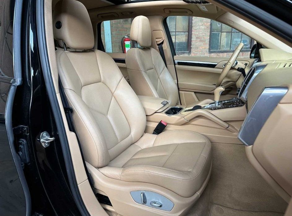 PORSCHE Cayenne S Hybrid 3.0 v6