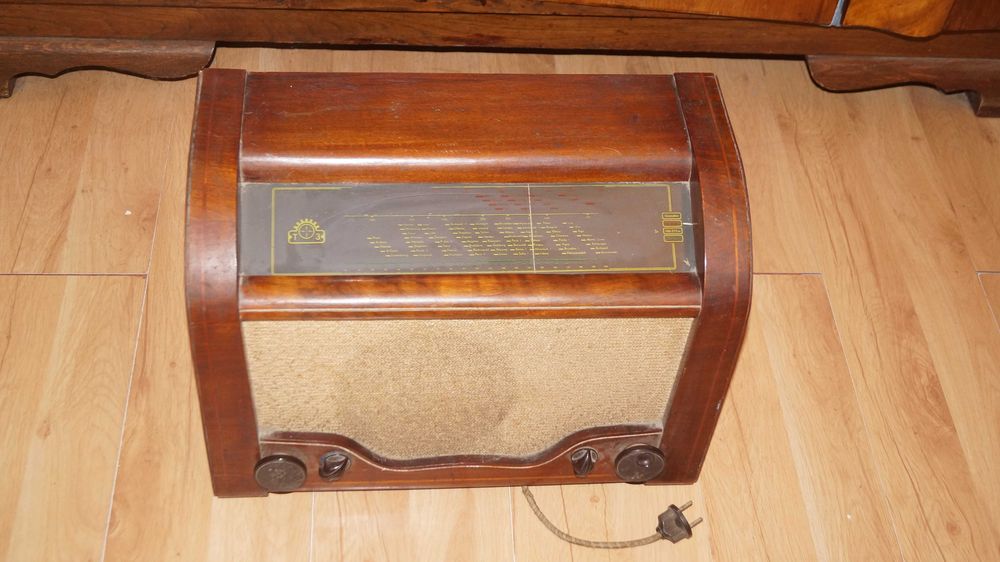 Stare lampowe radio AGA T-3 PRL antyk oryginał