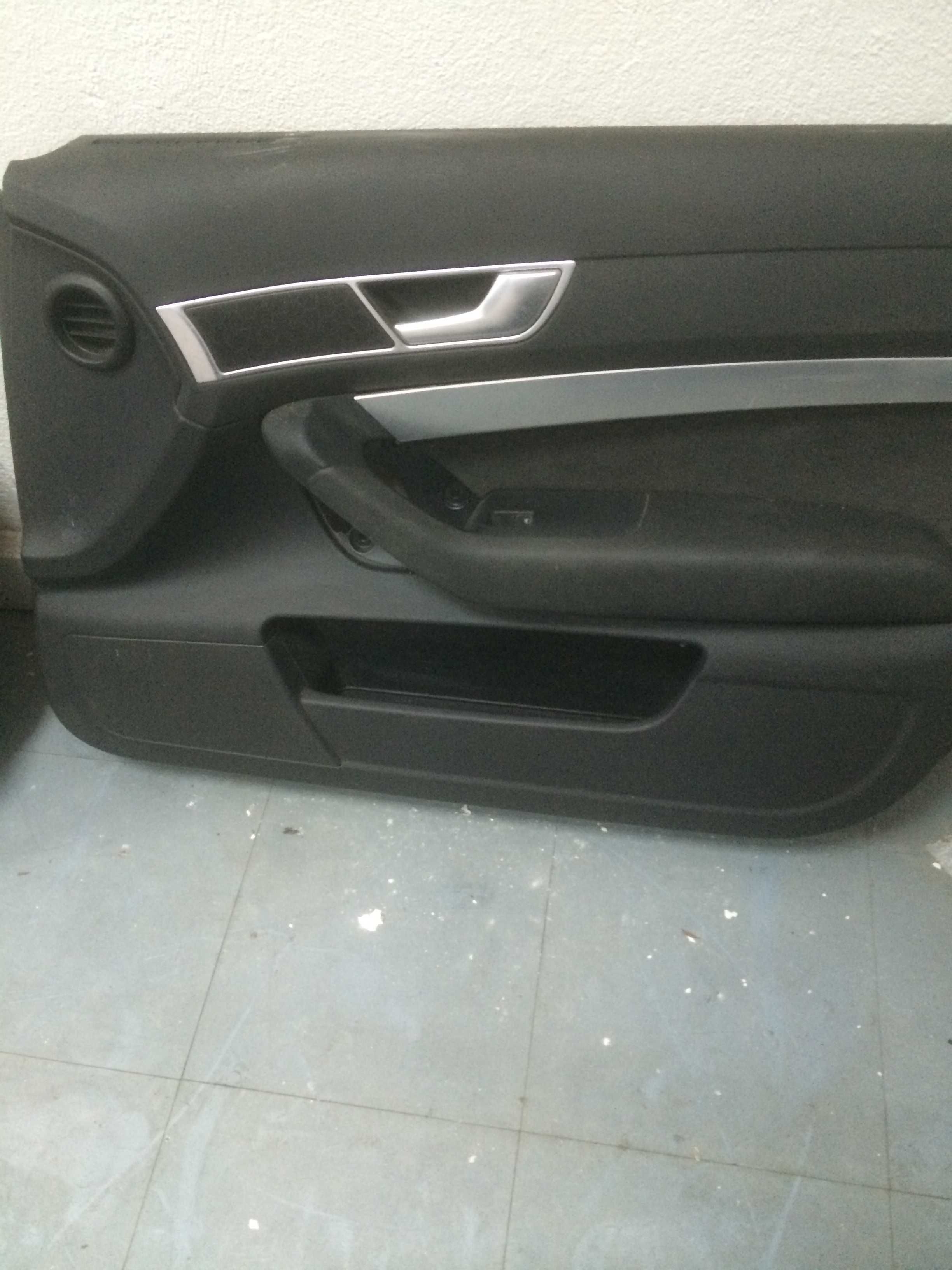 Forros de porta audi a6 avant s-line ano 2008