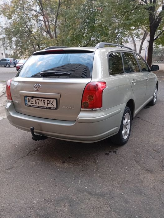 Продам Toyota Avensis