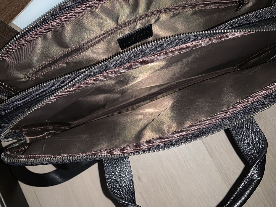 Кожаная сумка для ноутбука и бумаг формата А4