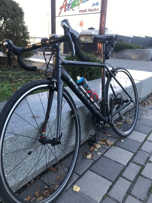 Focus Izalco Race 2022 г.в., Shimano 105, шоссе, по-во Германия