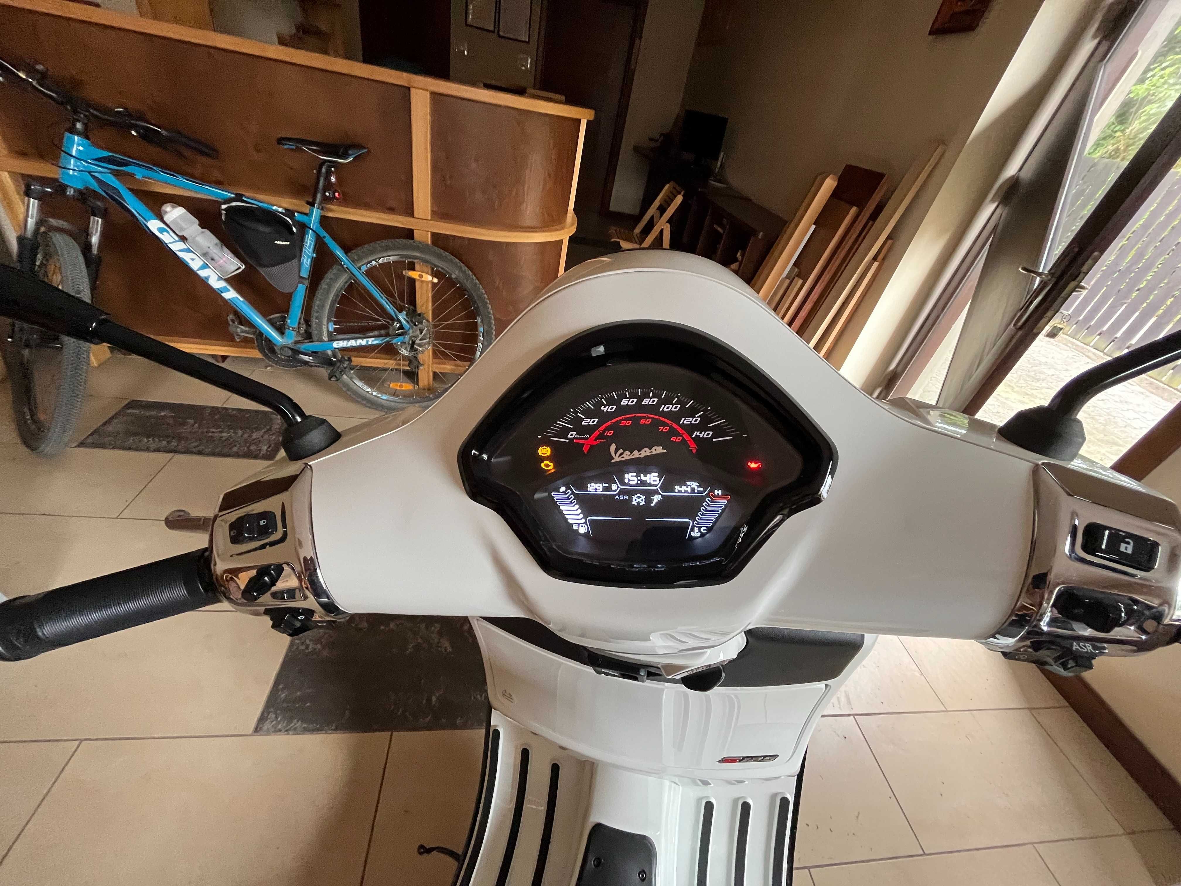 Vespa gts 2023 r