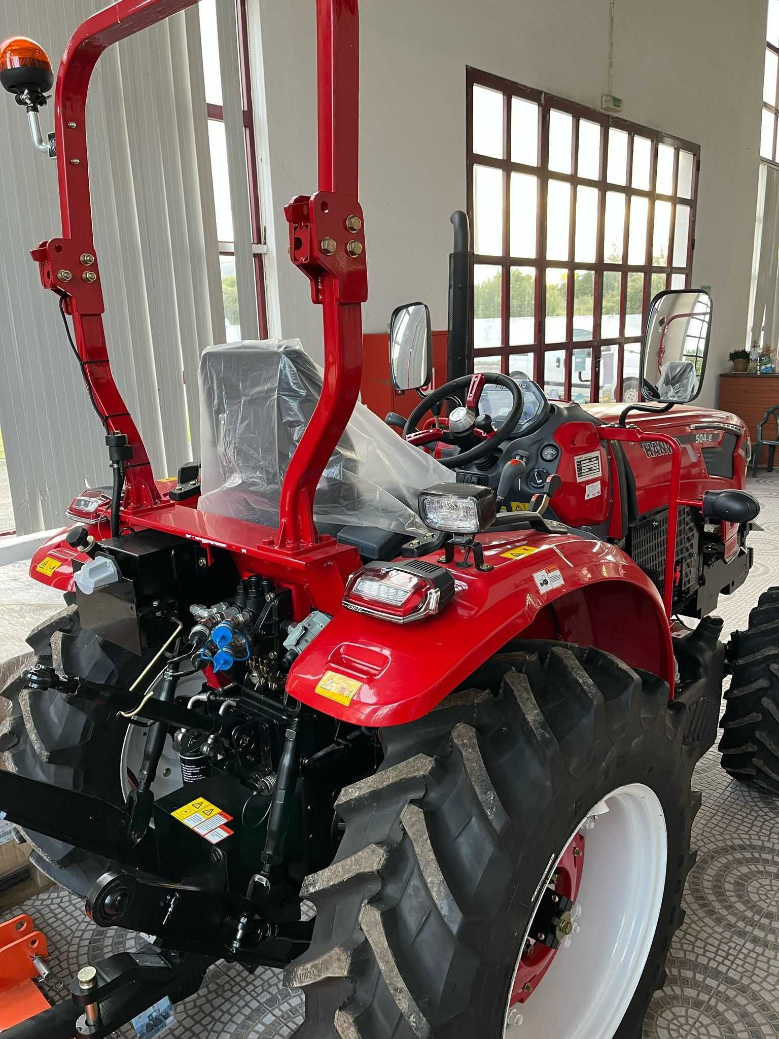 Tractor Hanwo 50cv 19.500 Euros Excelente preço, entrega imediata