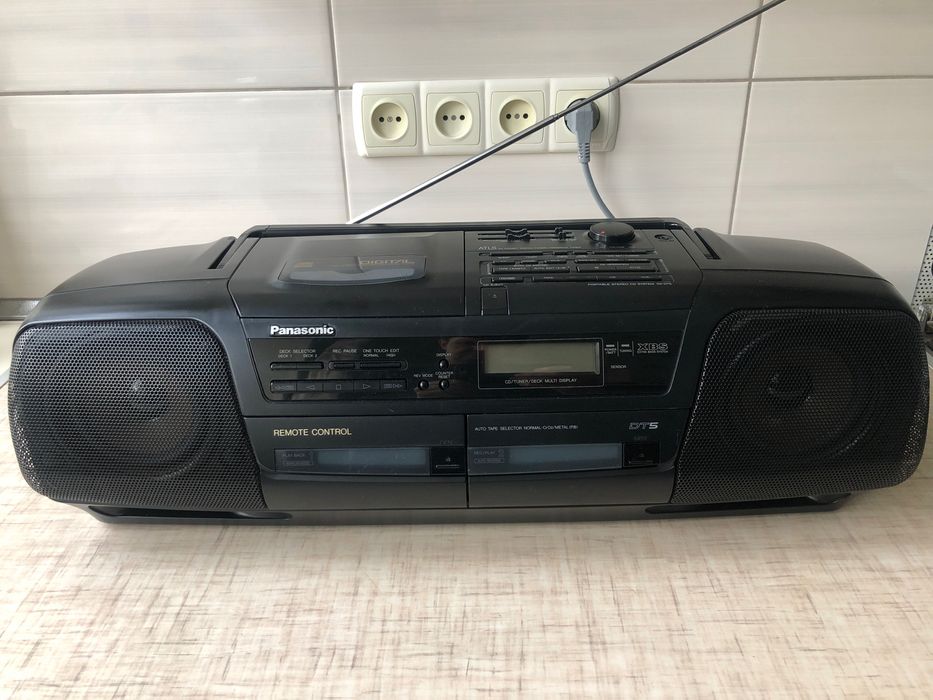 Panasonic RX DT5. Магнитола. Вход AUX
