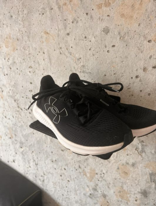 Buty adidasy Under Armour rozmiar 38