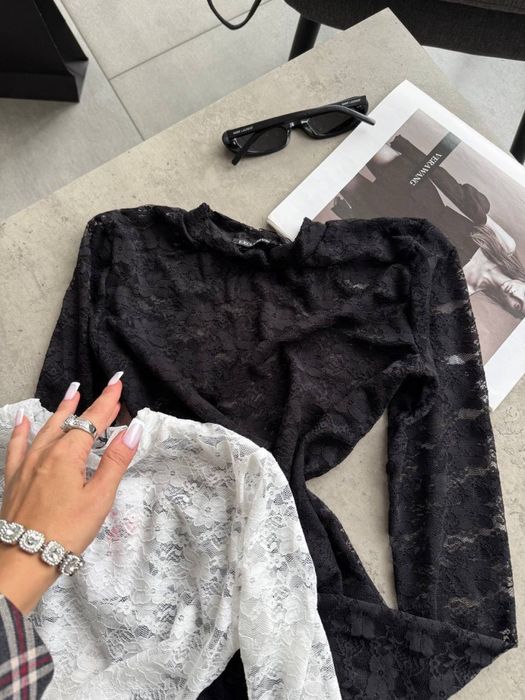 Гарне кружевне боді