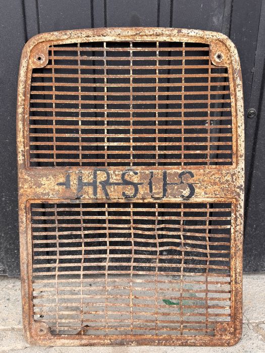 Siatka grill atrapa maski ursus c360 oryginał