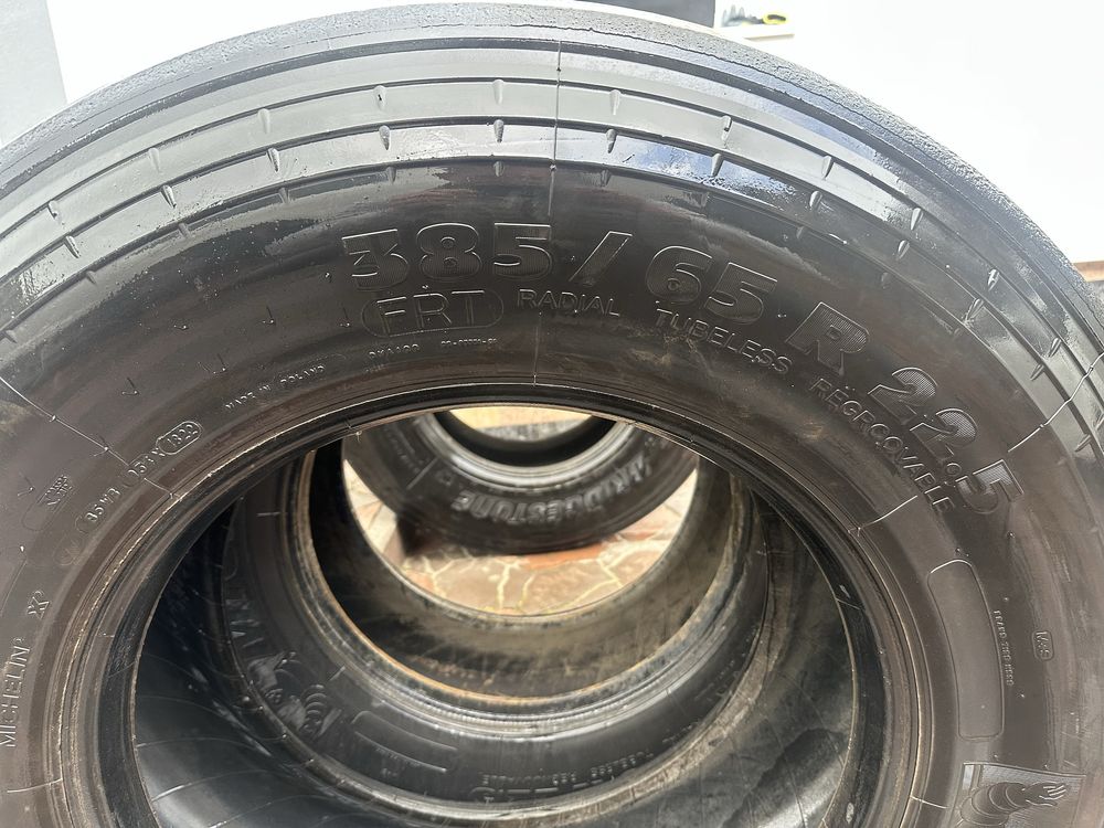 Шини 385/65 R22.5 Michelin XTE 3