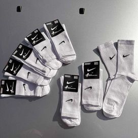 Skarpetki Nike (długi) biały i czarny