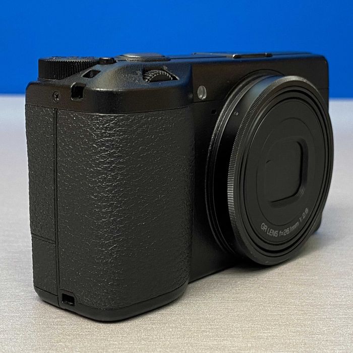 RICOH GR IIIx HDF (24.2MP)