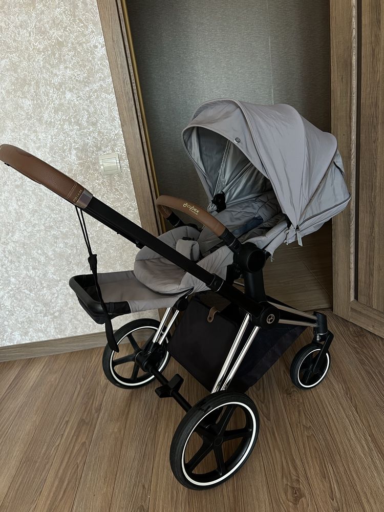 Cybex Priam в дуже гарному стані