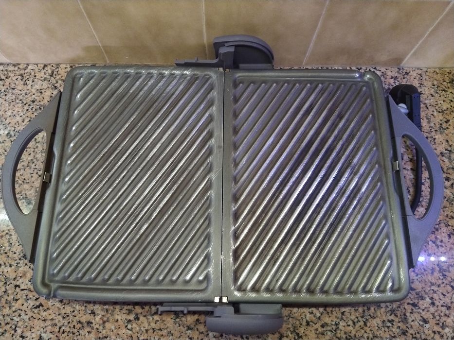 Grelhador tostadeira torradeira casa quarto apartamento vivenda.