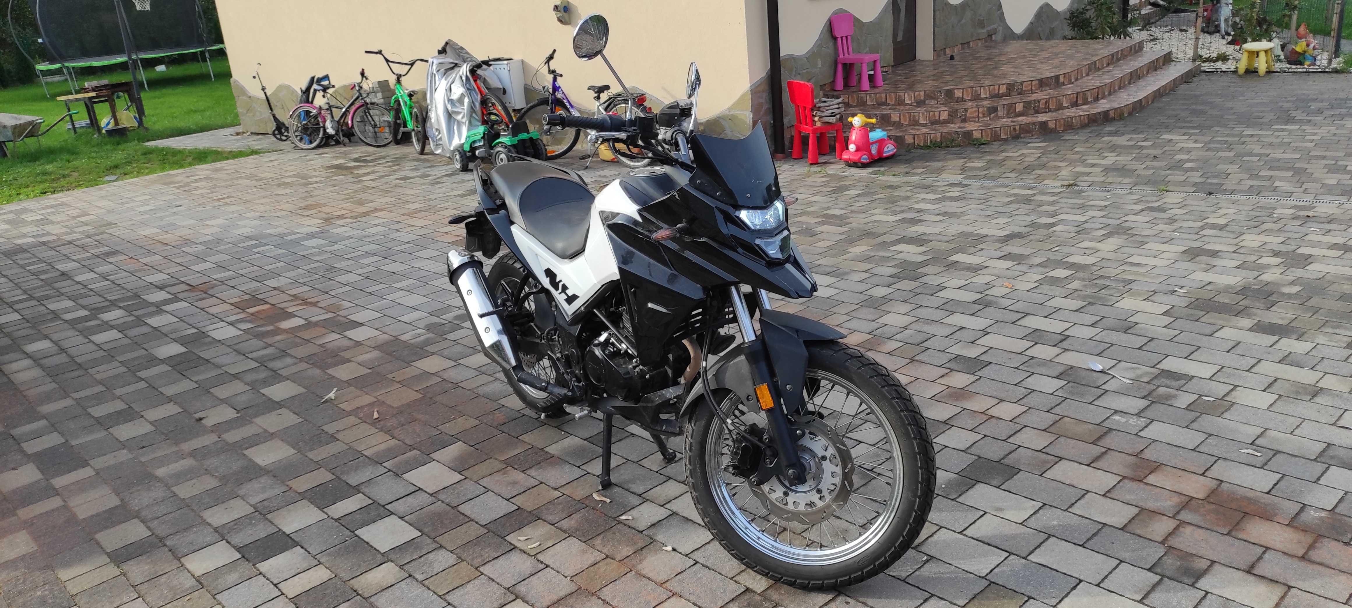 Motocykl sym nht 125