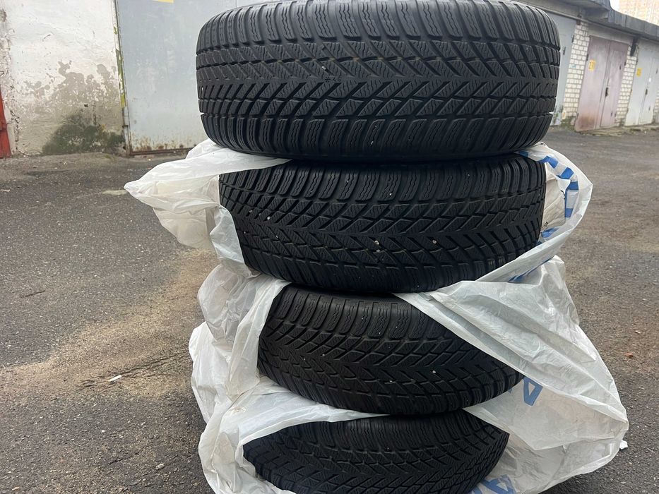 комплект Nokian Snowproof 2 215/55/r17