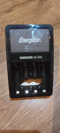 Ładowarka Energizer 4xAAA  4xAA