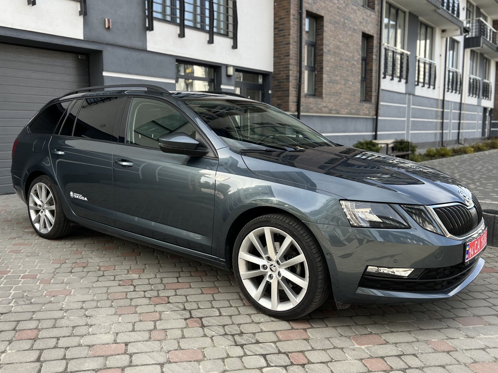 Авто skoda octavia 2020р-2.0 dsg,-150k
