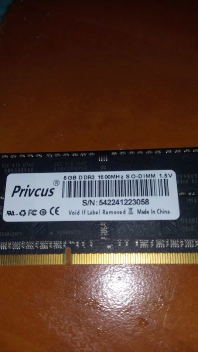 8Gb x 1 kosc ddr2