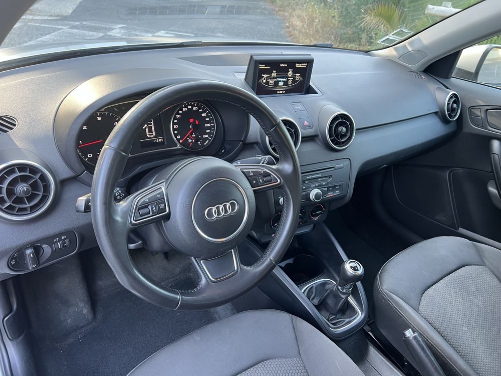 Audi A1 Sportback 1.6 TDI 90 cv Nacional
