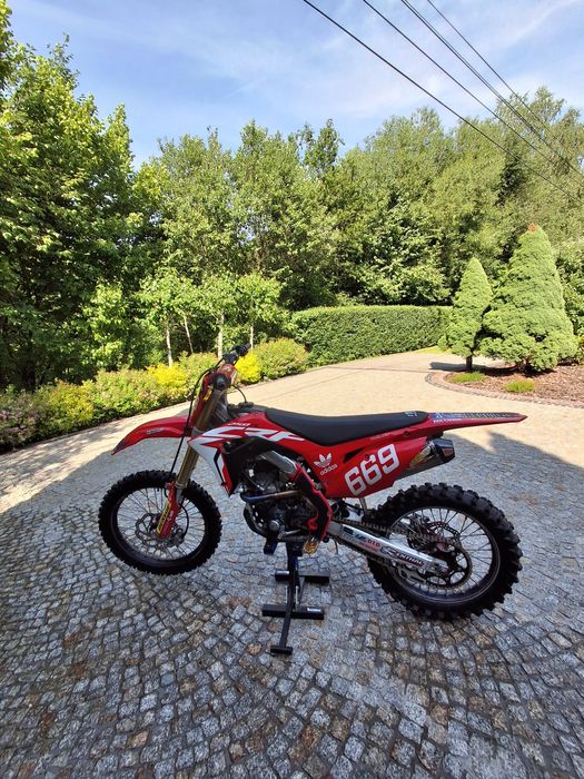 Sprzedam HONDĘ CRF250R 2018 rok
